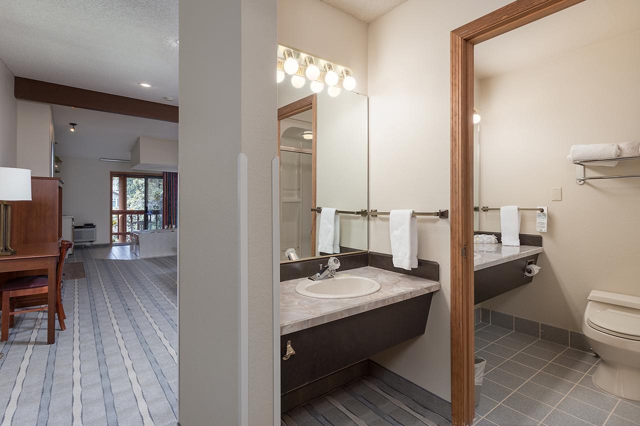 Shilo Inn Suites Hotel - Bend Kültér fotó